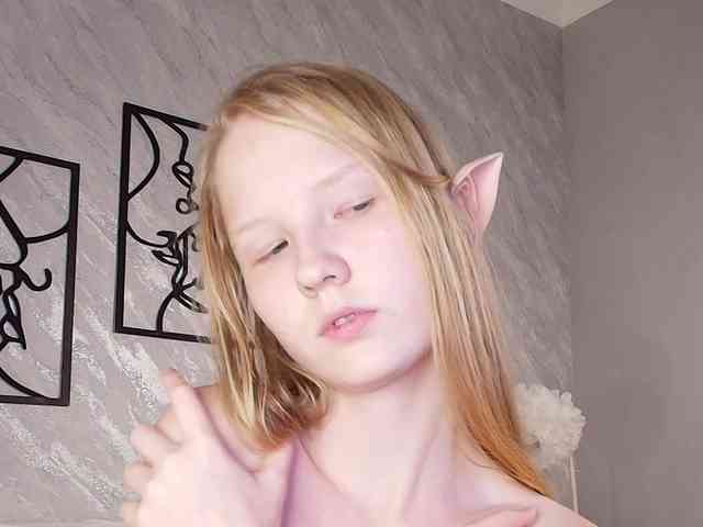LiandraNelson webcam