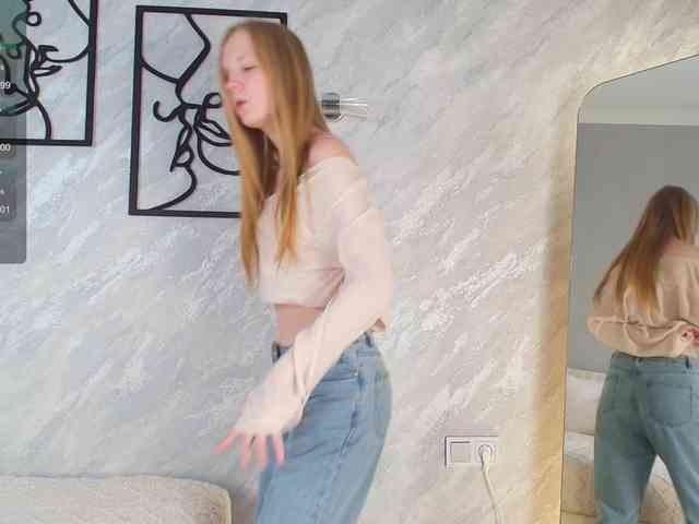 LiandraNelson webcam