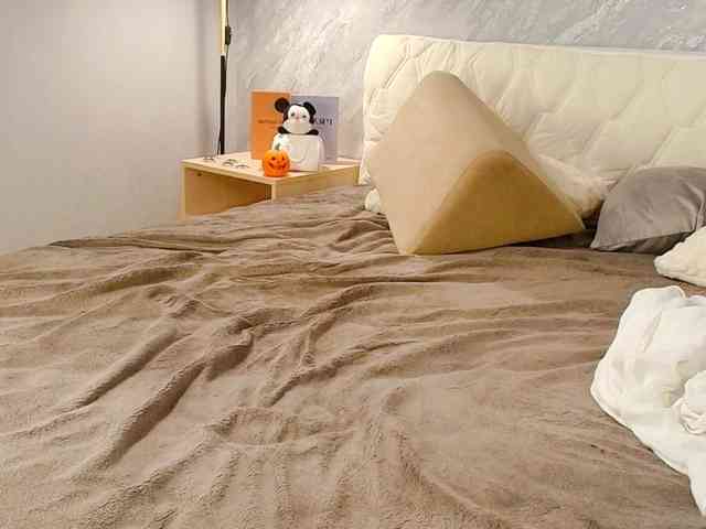 LiandraNelson webcam