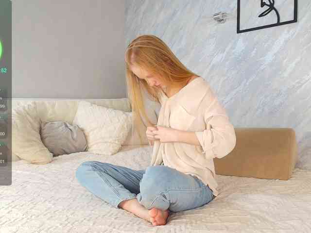 LiandraNelson webcam