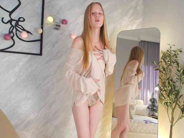 LiandraNelson webcam