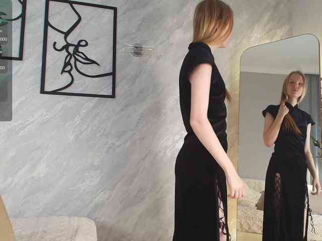 LiandraNelson webcam