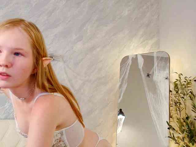 LiandraNelson webcam