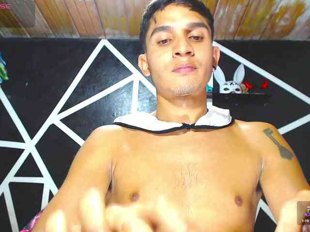 angel-latinboy-1