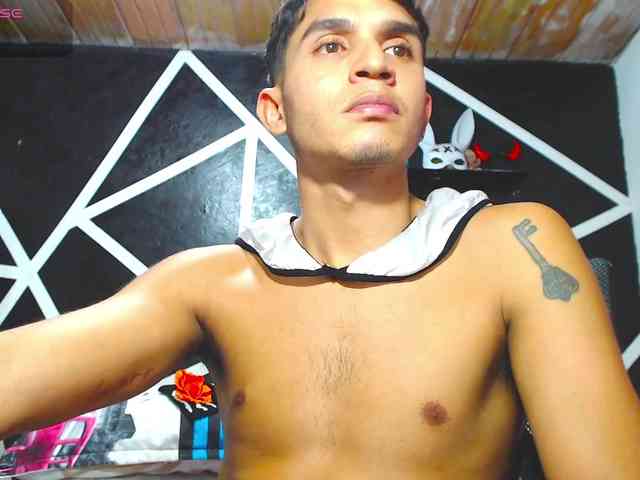 angel-latinboy-1