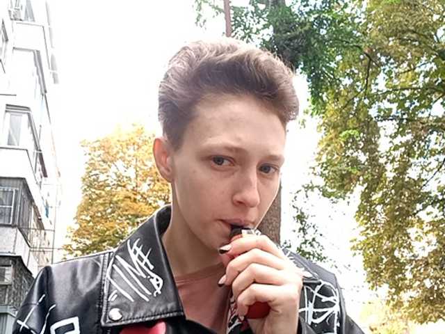 LiveWith-Me