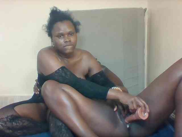 Petite-ebonies webcam