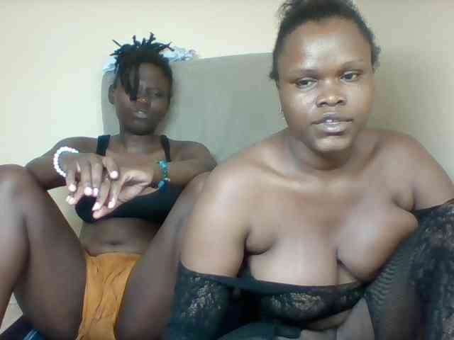 Petite-ebonies webcam
