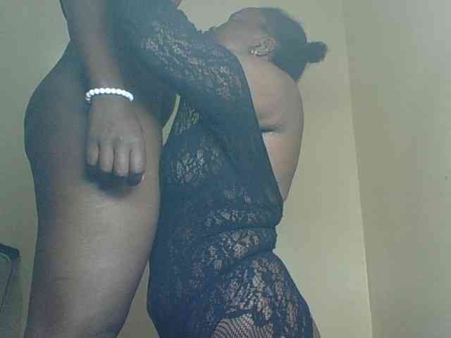 Petite-ebonies webcam