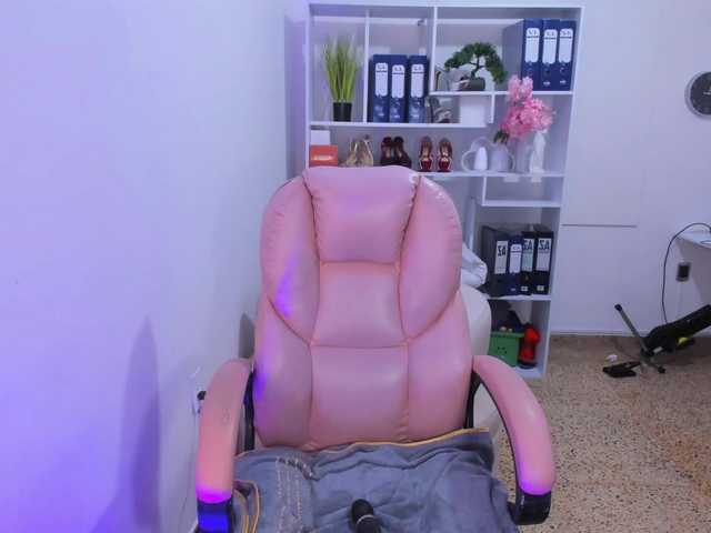 Misaki-Kai's BongaCams show and profile