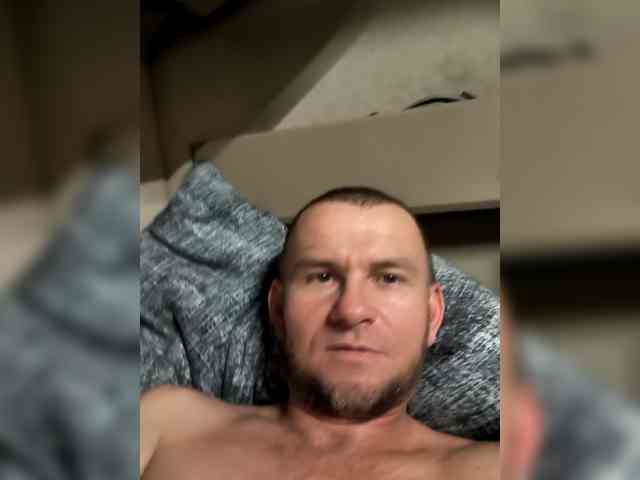 RoadDaddyXL Live Webcam on BongaCams