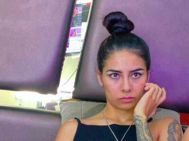 NicoleEsposito webcam