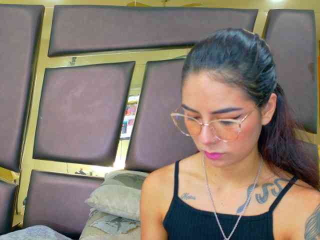 NicoleEsposito webcam