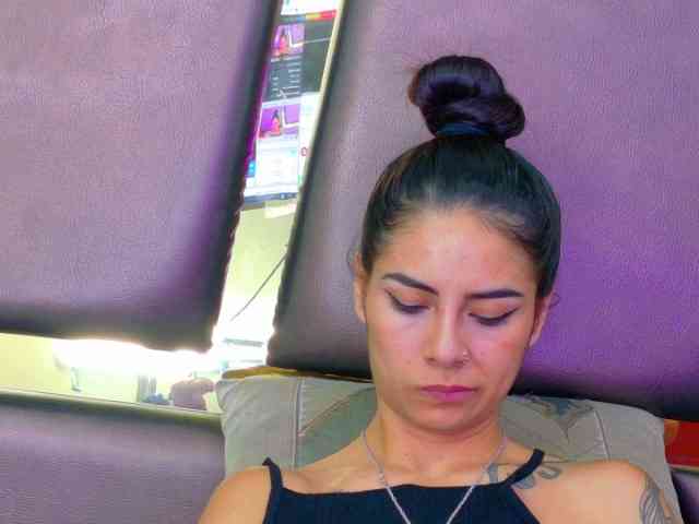 NicoleEsposito webcam