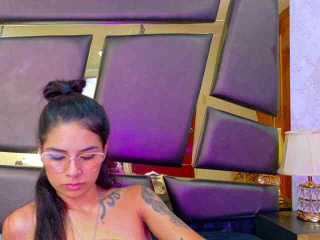 NicoleEsposito webcam