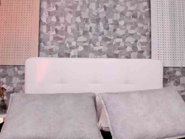 tamara-kisses webcam