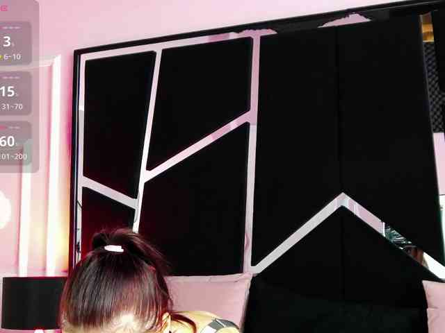NicolleNixx webcam