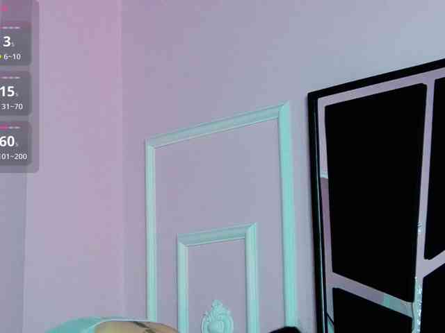 NicolleNixx webcam