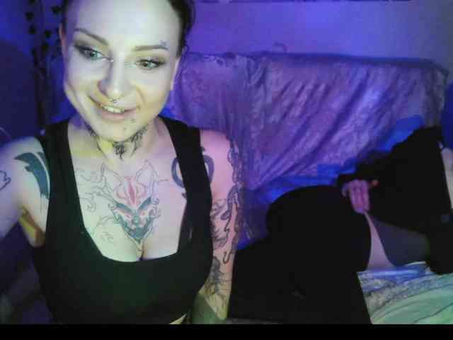 live amateur porn HornyMistresses