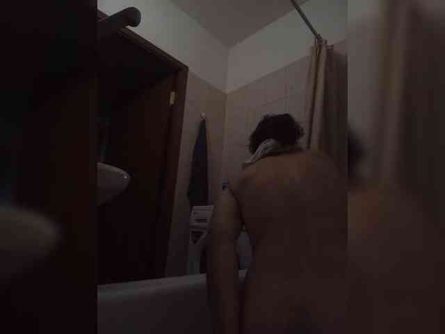 Alonecom