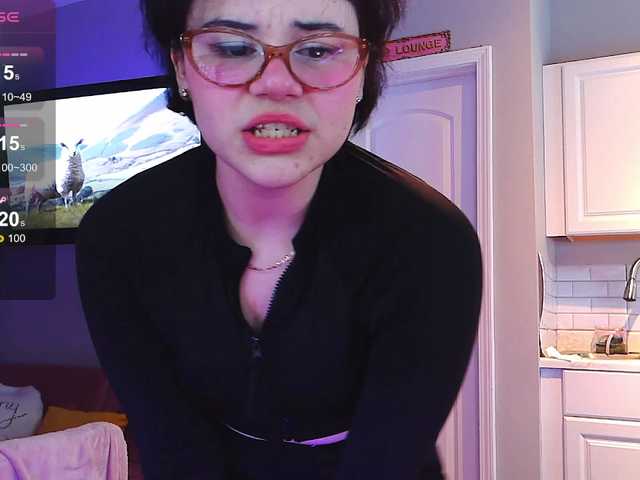 Check out LunaMilav, she wants to masturbate for you LunaMilav from BongaCams