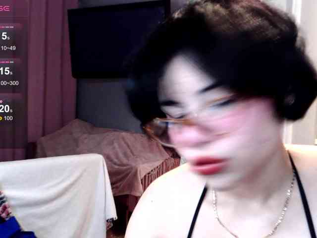 LunaMilav Live Webcam on BongaCams