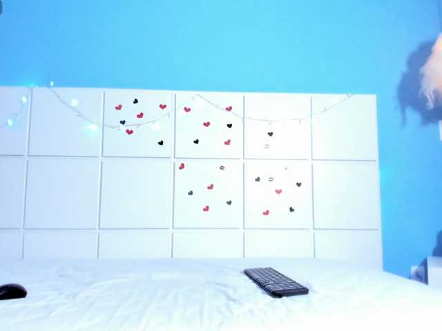  AgathaFiore chat room