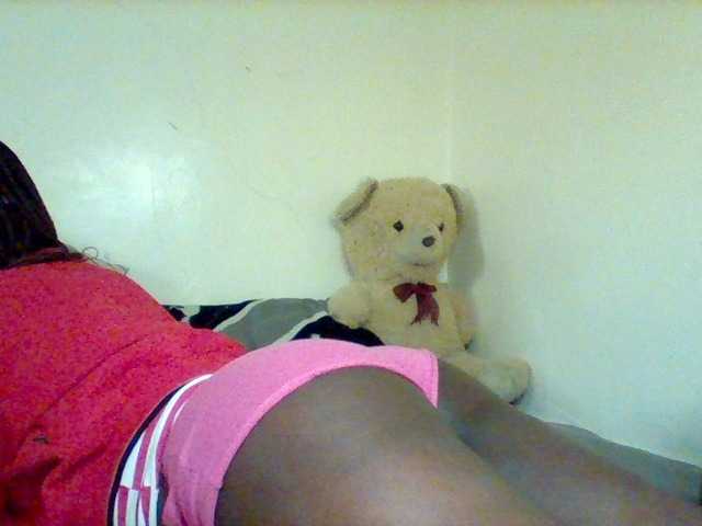 Sexxy-slim-honey webcam bongacams model stream image