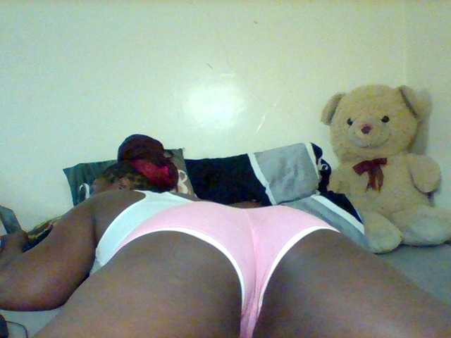 Sexxy-slim-honey webcam