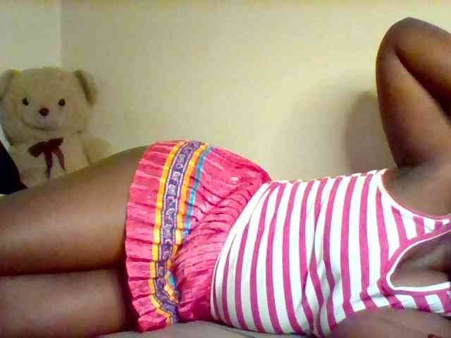 Sexxy-slim-honey webcam