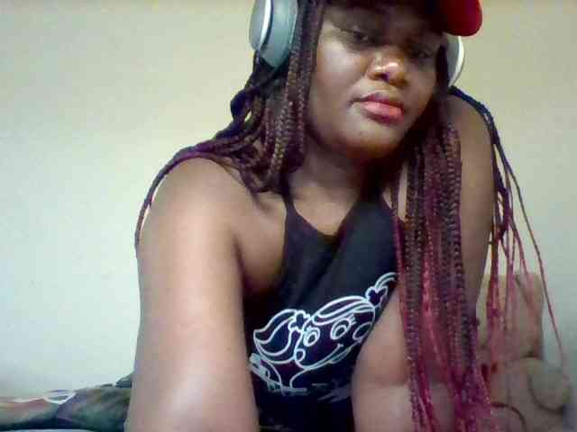 Sexxy-slim-honey webcam