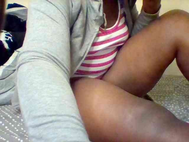 Sexxy-slim-honey webcam