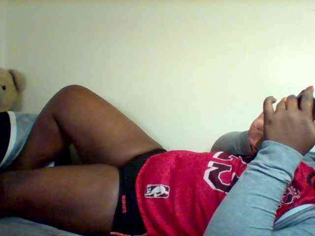 Sexxy-slim-honey webcam