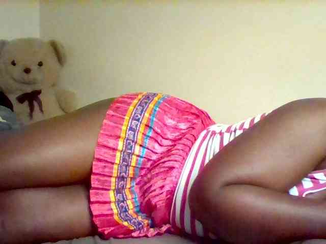 Sexxy-slim-honey webcam