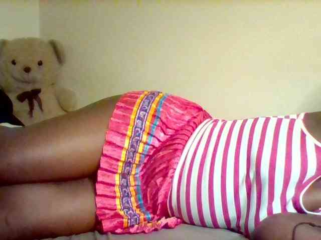 Sexxy-slim-honey webcam