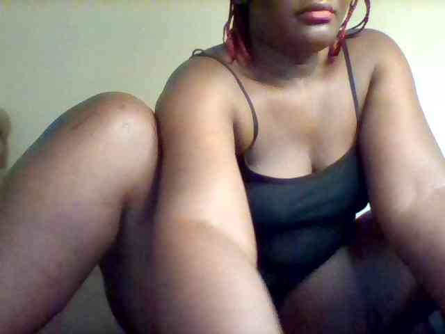 Sexxy-slim-honey webcam