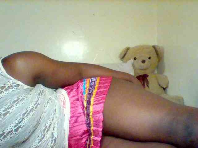 Sexxy-slim-honey webcam