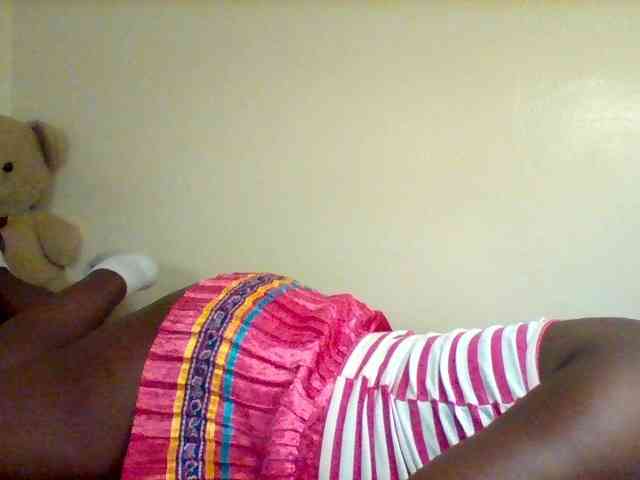 Sexxy-slim-honey webcam