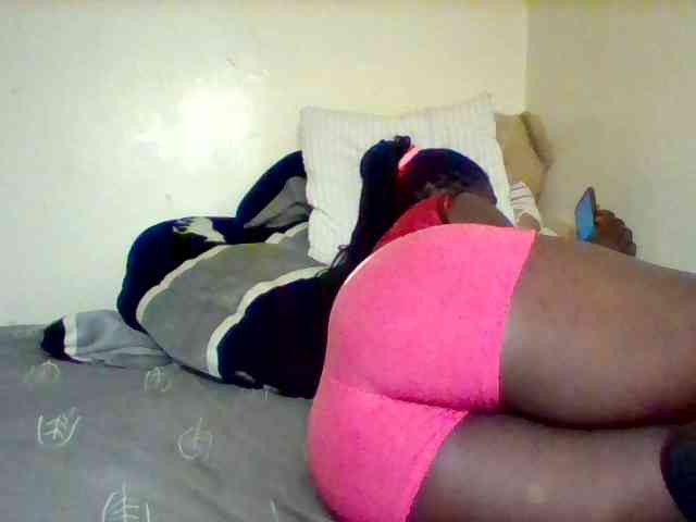 Sexxy-slim-honey webcam