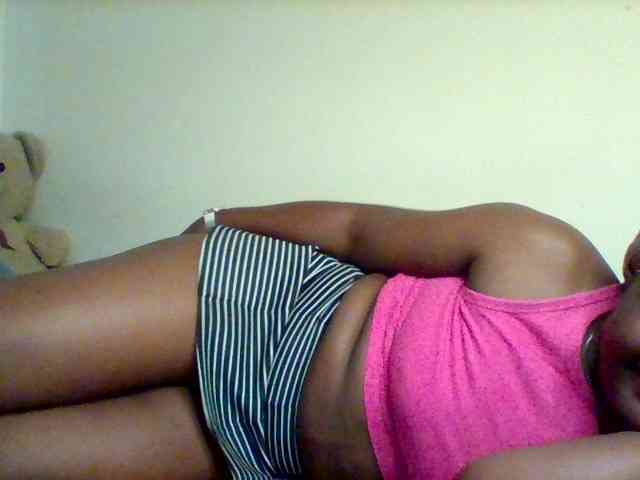 Sexxy-slim-honey webcam