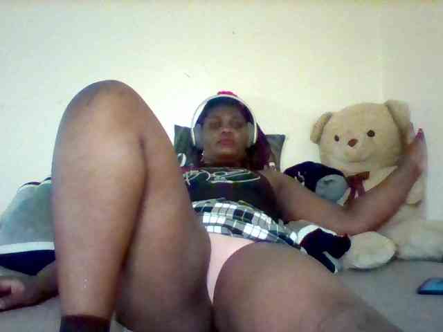 Sexxy-slim-honey webcam