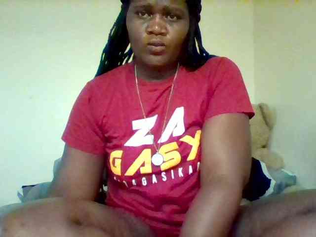 Sexxy-slim-honey webcam