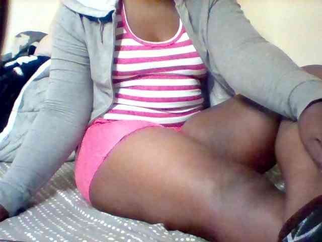 Sexxy-slim-honey webcam