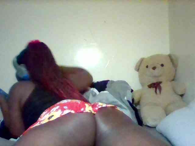 Sexxy-slim-honey webcam