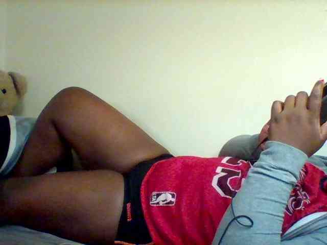 Sexxy-slim-honey webcam