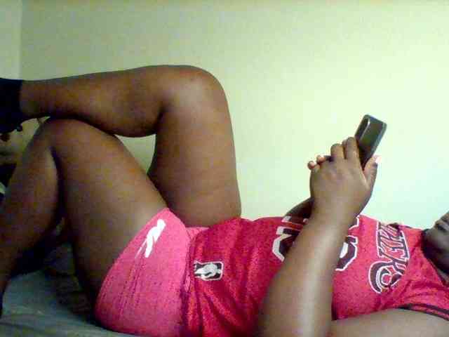 Sexxy-slim-honey webcam