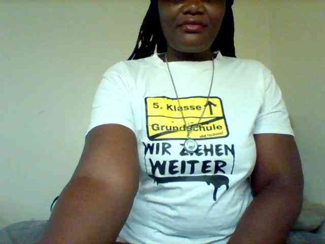 Sexxy-slim-honey webcam