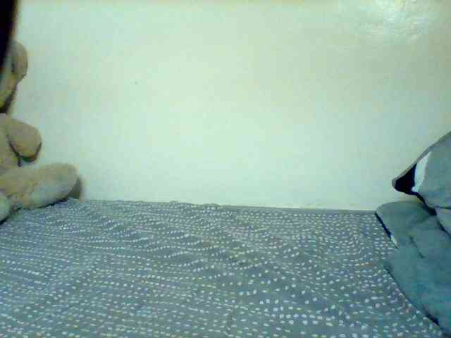 Sexxy-slim-honey webcam