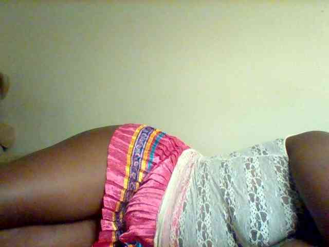 Sexxy-slim-honey webcam