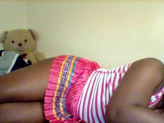 Sexxy-slim-honey webcam